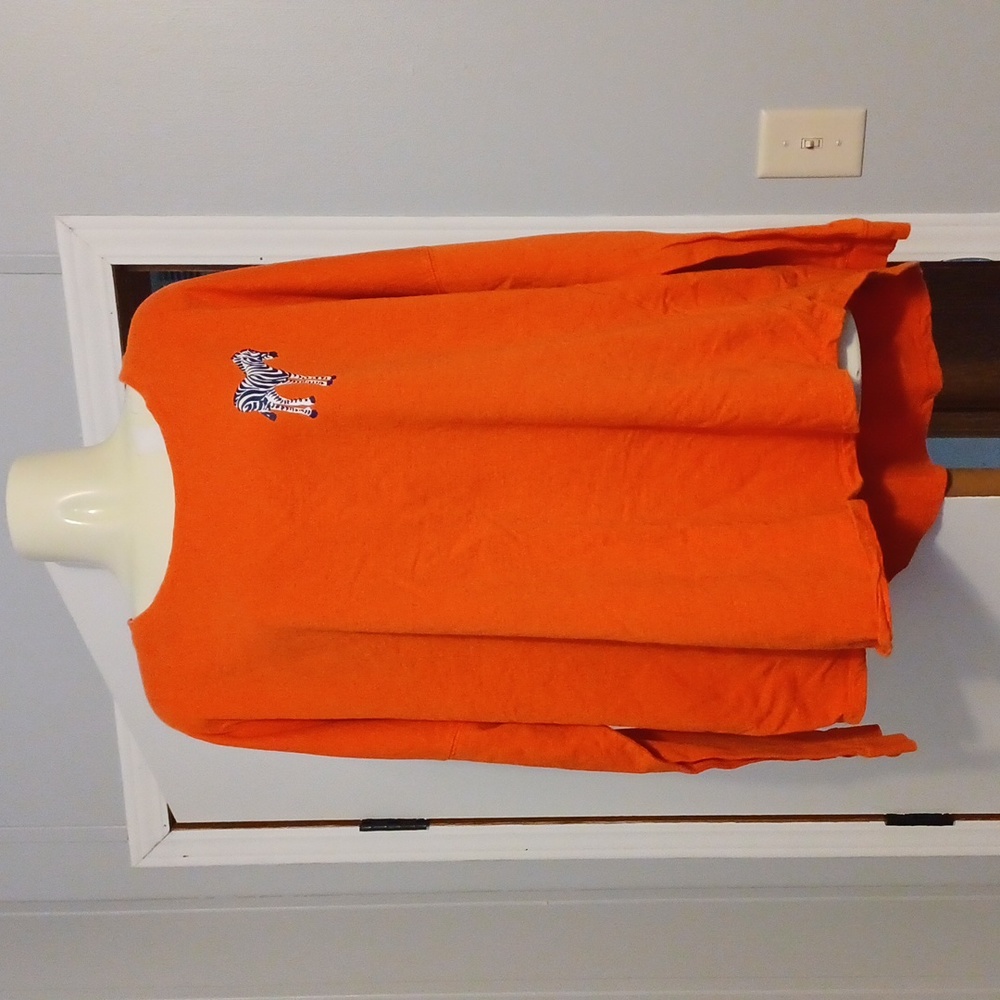 Crown & Ivy zebra top